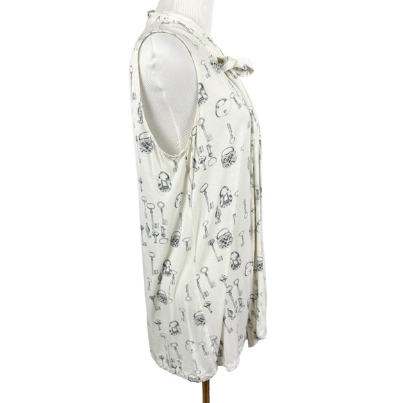 Cabi Keys Please Blouse Ivory Neck Tie Locks Size Medium - Picture 6 of 10